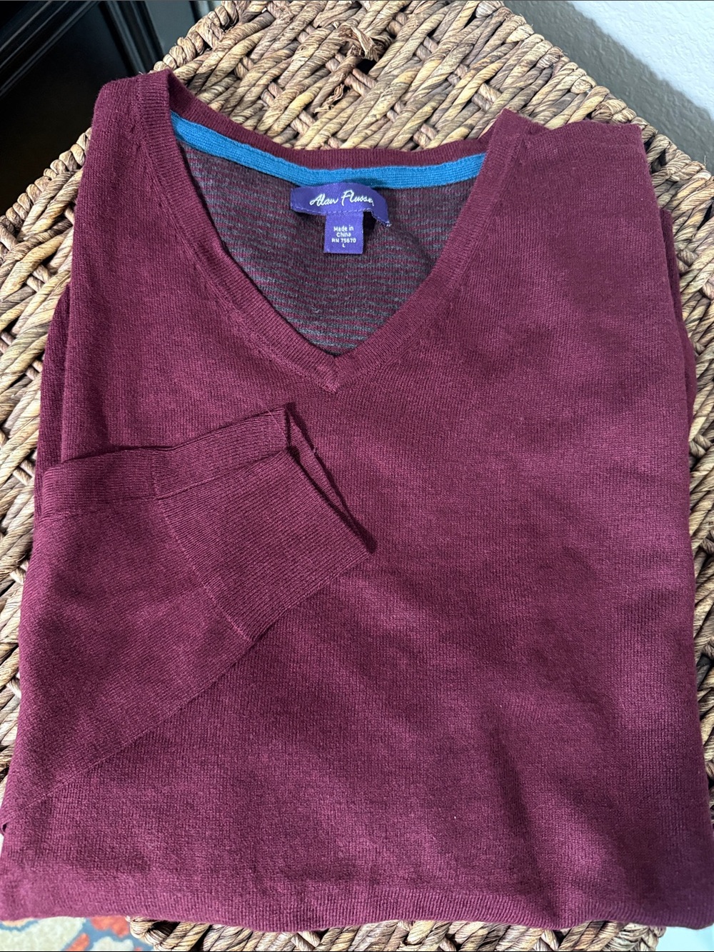 Alan Flusser Men's V-Neck Sweater - Burgundy